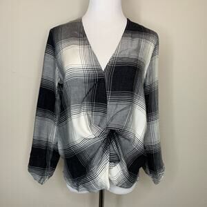 Topshop Black White Plaid Long Sleeve Twist Sz 6